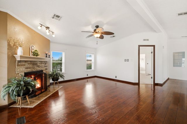 1995 Calle Cristo, Santa Fe, NM 87507