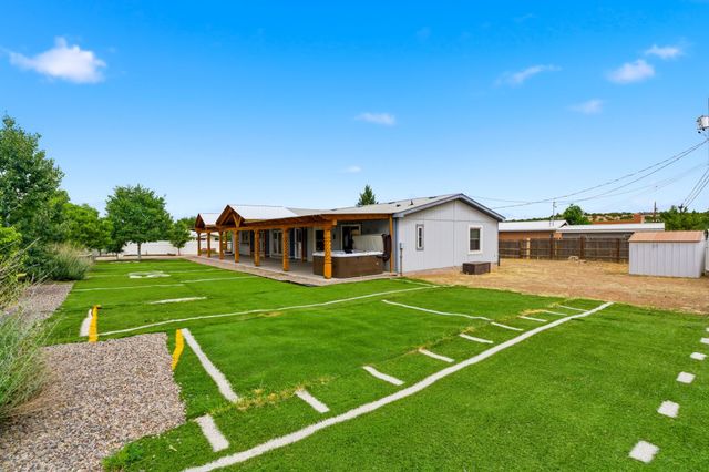 1995 Calle Cristo, Santa Fe, NM 87507