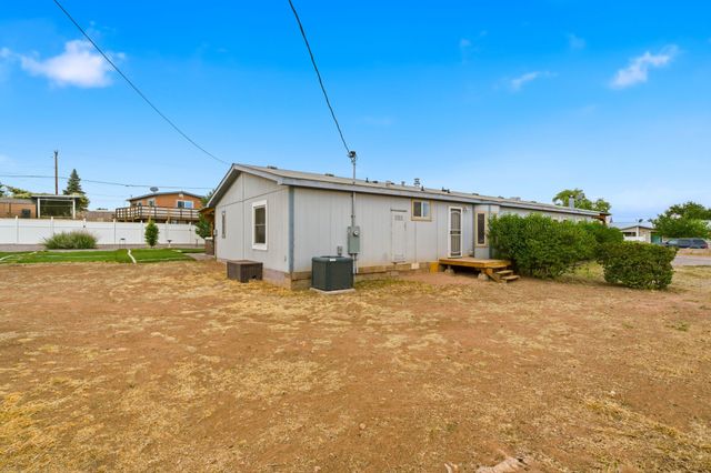 1995 Calle Cristo, Santa Fe, NM 87507