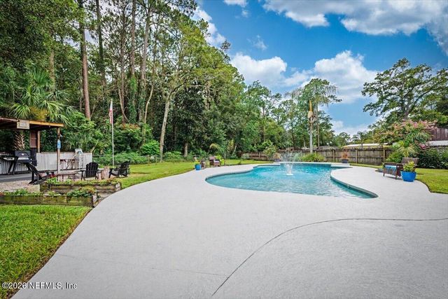 7126 SANS SOUCI Road, Jacksonville, FL 32216