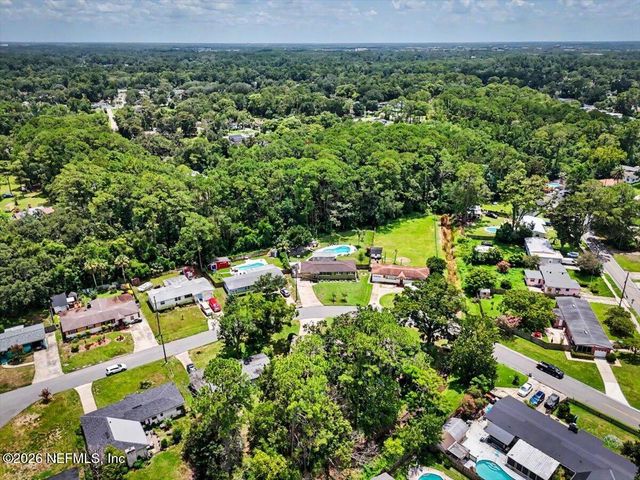 7126 SANS SOUCI Road, Jacksonville, FL 32216