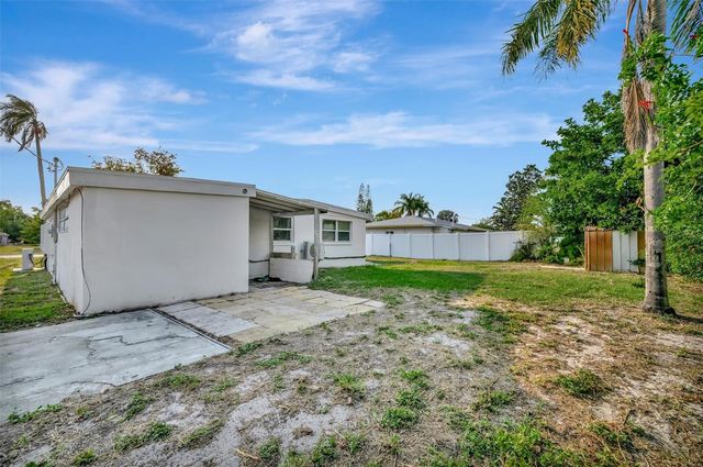 6607 GEORGIA AVENUE, Bradenton, FL 34207