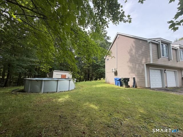 74 Merlot Way, Tolland, CT 06084