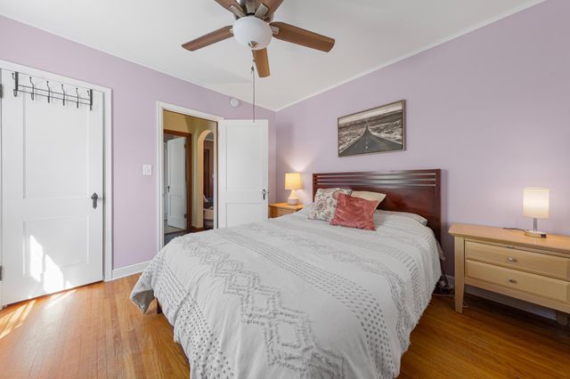 830 Mcknight Road N, Maplewood, MN 55119