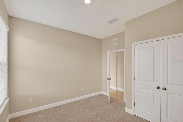 2546 WARREN ACRES BOULEVARD, Wesley Chapel, FL 33543