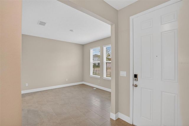 2546 WARREN ACRES BOULEVARD, Wesley Chapel, FL 33543