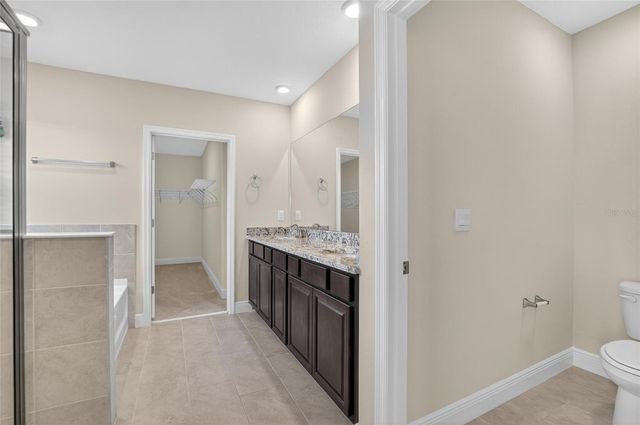 2546 WARREN ACRES BOULEVARD, Wesley Chapel, FL 33543