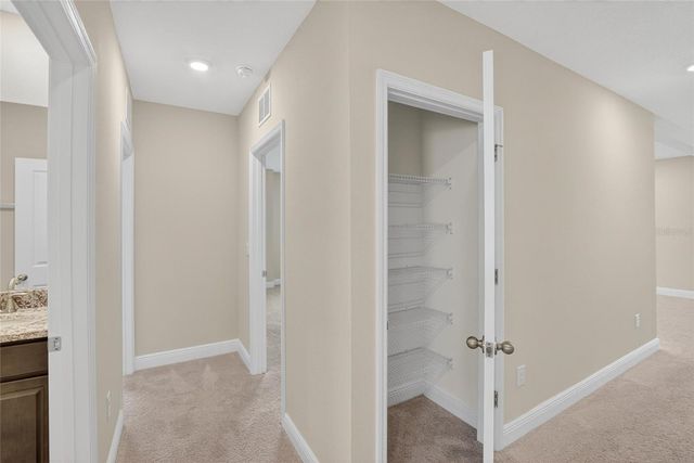 2546 WARREN ACRES BOULEVARD, Wesley Chapel, FL 33543