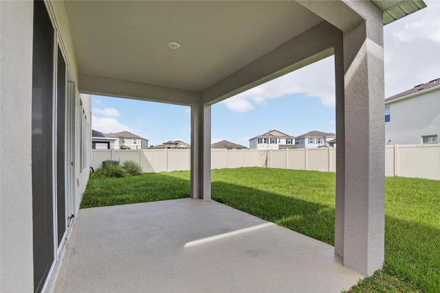 2546 WARREN ACRES BOULEVARD, Wesley Chapel, FL 33543