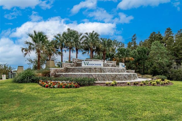 2546 WARREN ACRES BOULEVARD, Wesley Chapel, FL 33543