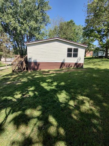 105 Pineview Lane, Carlisle, KY 40311