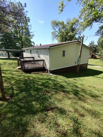 105 Pineview Lane, Carlisle, KY 40311