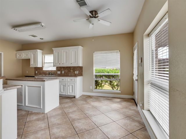 1803 Ripple Creek Drive, Rosenberg, TX 77471