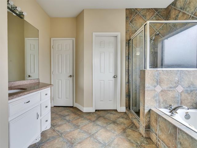 1803 Ripple Creek Drive, Rosenberg, TX 77471