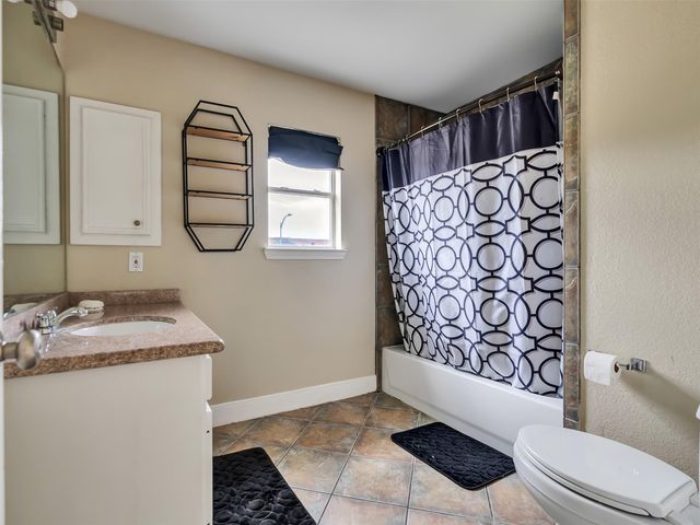 1803 Ripple Creek Drive, Rosenberg, TX 77471