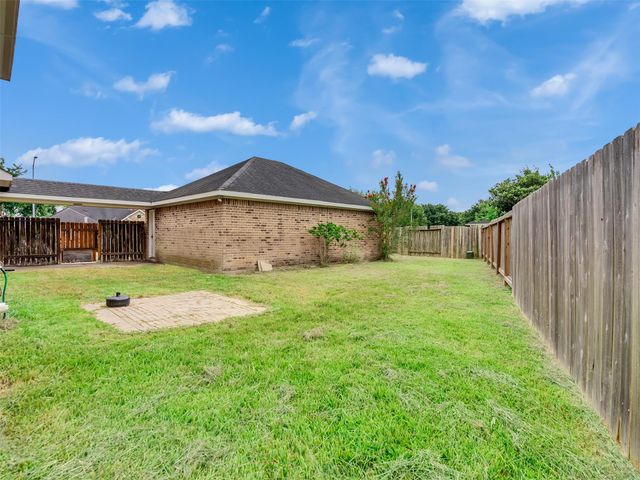 1803 Ripple Creek Drive, Rosenberg, TX 77471