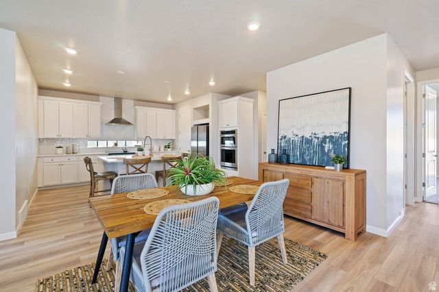 6178 W SPARROW VIEW DR, South Jordan, UT 84009