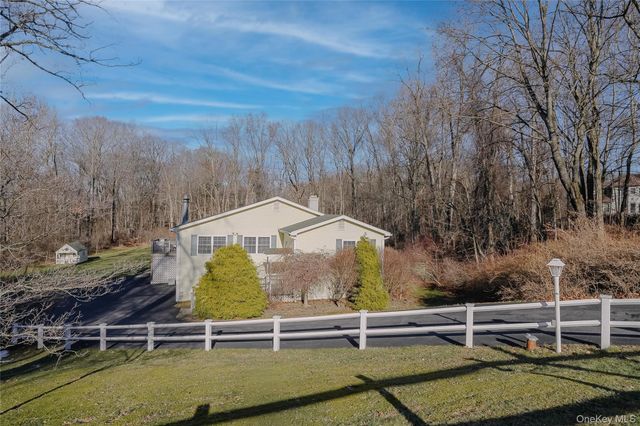 13 Edna Drive, Hyde Park, NY 12538