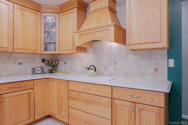 13 Edna Drive, Hyde Park, NY 12538