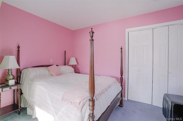 13 Edna Drive, Hyde Park, NY 12538