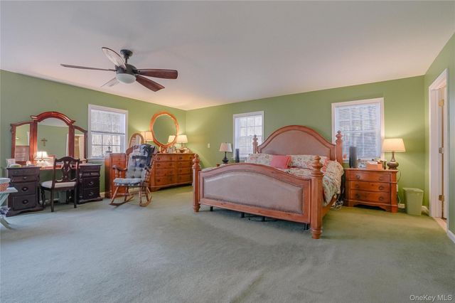 13 Edna Drive, Hyde Park, NY 12538