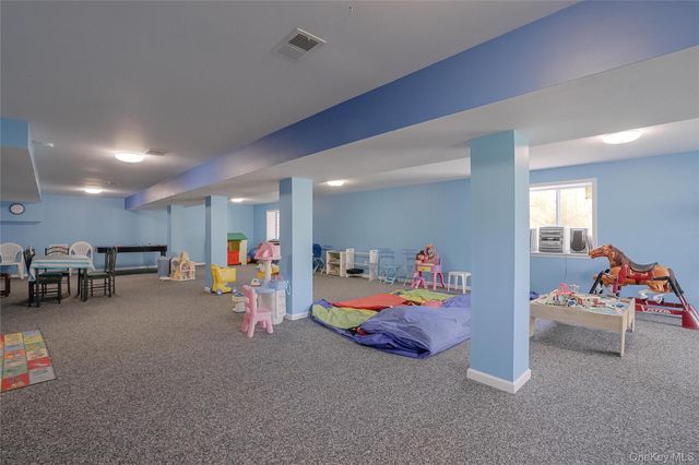 13 Edna Drive, Hyde Park, NY 12538