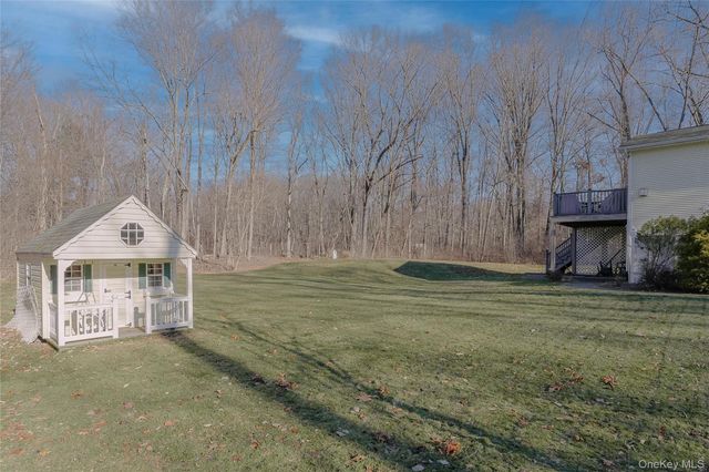 13 Edna Drive, Hyde Park, NY 12538