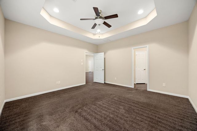 5601 Howell Street, Houston, TX 77032