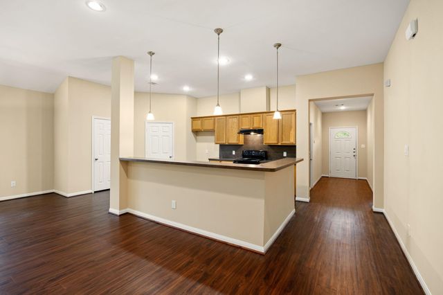 5601 Howell Street, Houston, TX 77032