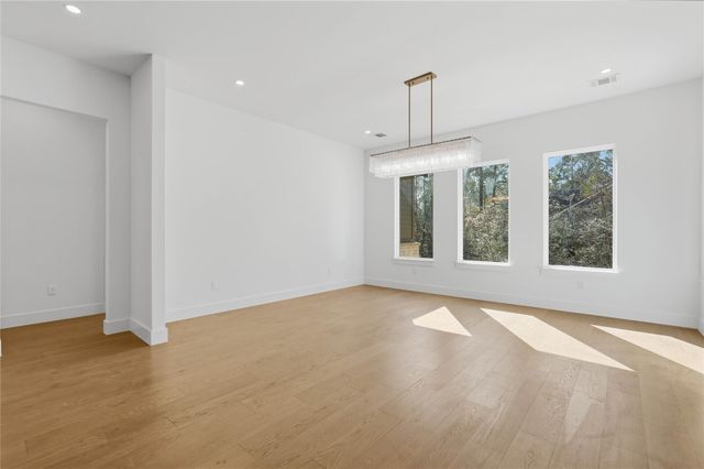 7002 Bowie Court, Montgomery, TX 77316