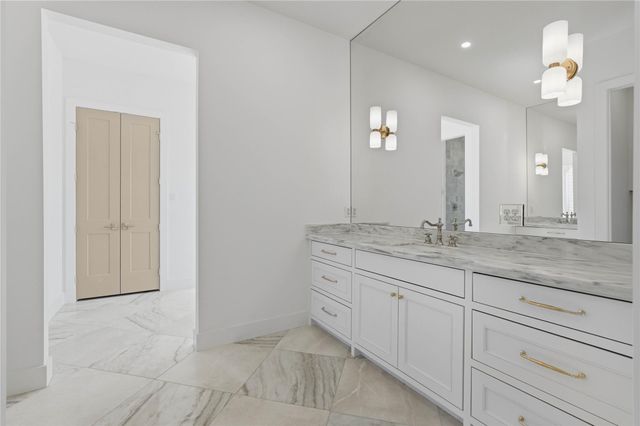 7002 Bowie Court, Montgomery, TX 77316