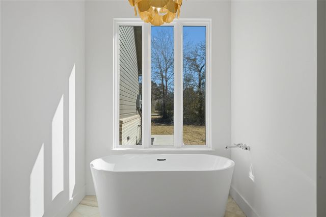 7002 Bowie Court, Montgomery, TX 77316