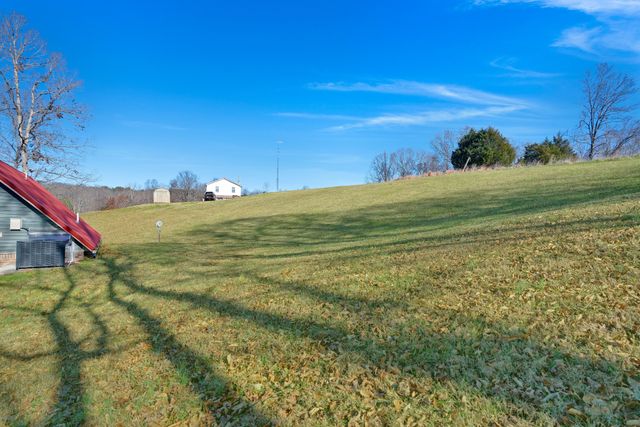 3851 Dailey Rd, Clarksville, TN 37042