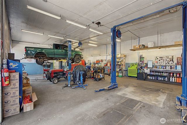 1021 N Pearl Street, Centralia, WA 98531