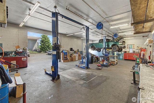 1021 N Pearl Street, Centralia, WA 98531