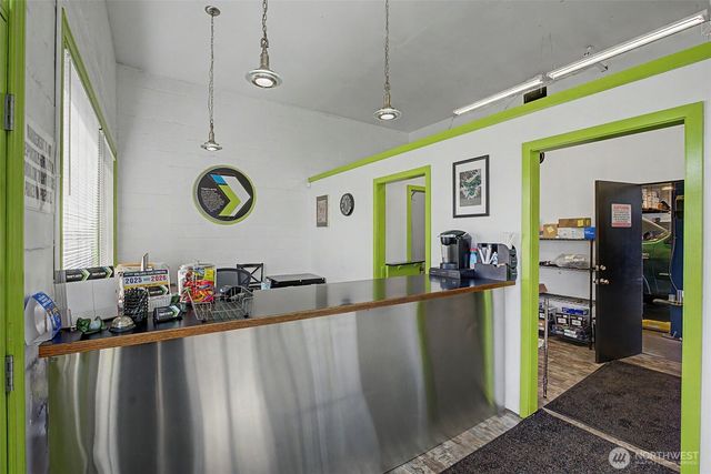 1021 N Pearl Street, Centralia, WA 98531