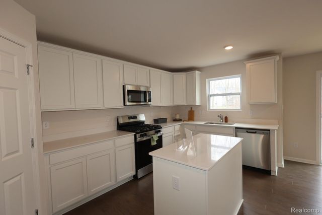 4254 Cedar Lane, Grand Blanc Charter Township, MI 48439