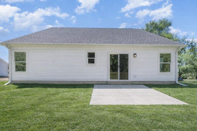 416 Belvoir Road, Kingsford Heights, IN 46346