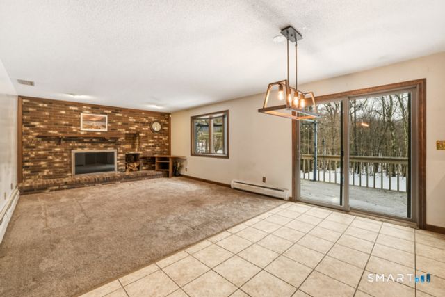 438 Chimney Sweep Hill Road, Glastonbury, CT 06033