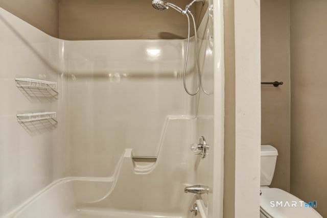 438 Chimney Sweep Hill Road, Glastonbury, CT 06033