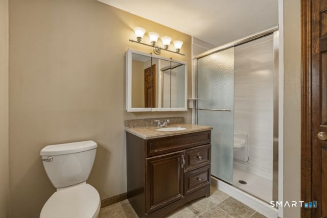 438 Chimney Sweep Hill Road, Glastonbury, CT 06033