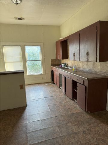 6100 Lexington Avenue, Shreveport, LA 71106