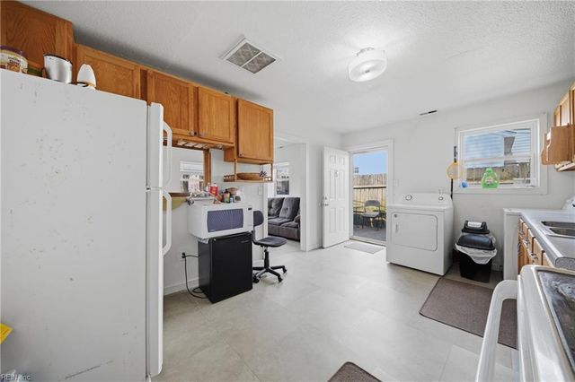 1336 Modoc AVE, Norfolk, VA 23518