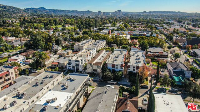 1157 Justin Avenue, Glendale, CA 91201