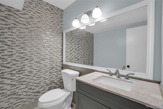 536 Farmington Road, Montgomery, AL 36109