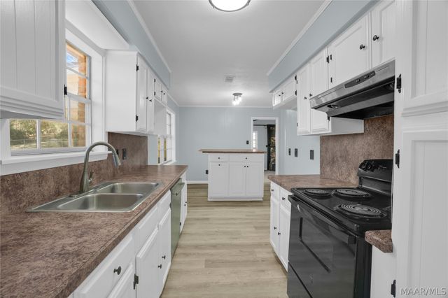 536 Farmington Road, Montgomery, AL 36109