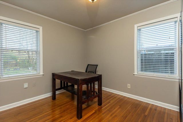 985 WILBEC RD, Memphis, TN 38117