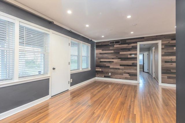 985 WILBEC RD, Memphis, TN 38117