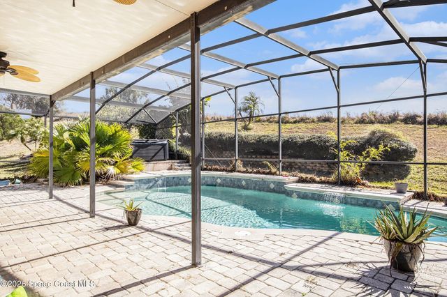 895 Woodvale Street, Clermont, FL 34711