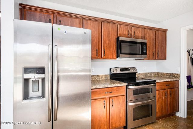 895 Woodvale Street, Clermont, FL 34711